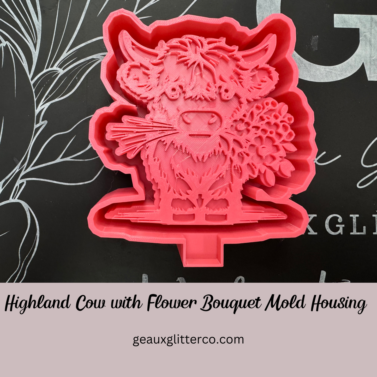 Highland Cow with Flower Bouquet Freshie Mold Housing
